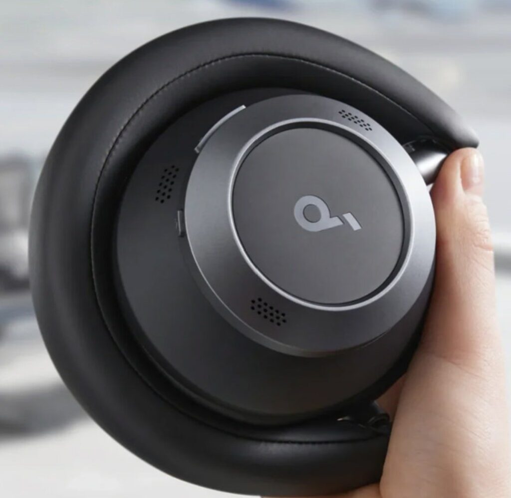 Soundcore Space One Pro