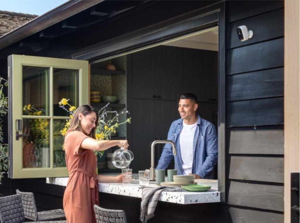 Arlo Essential 2K security