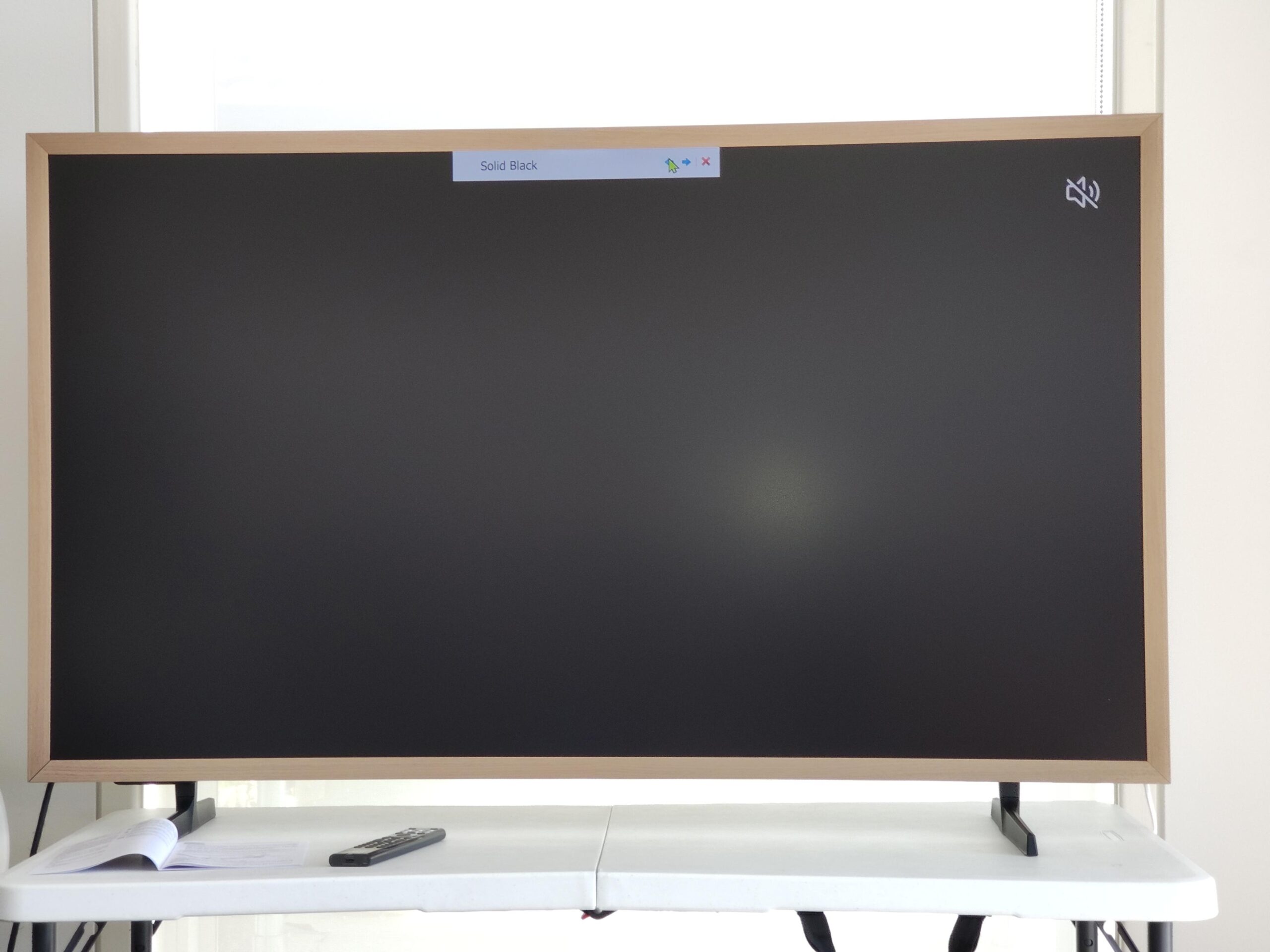 Hisense Canvas S7NAU