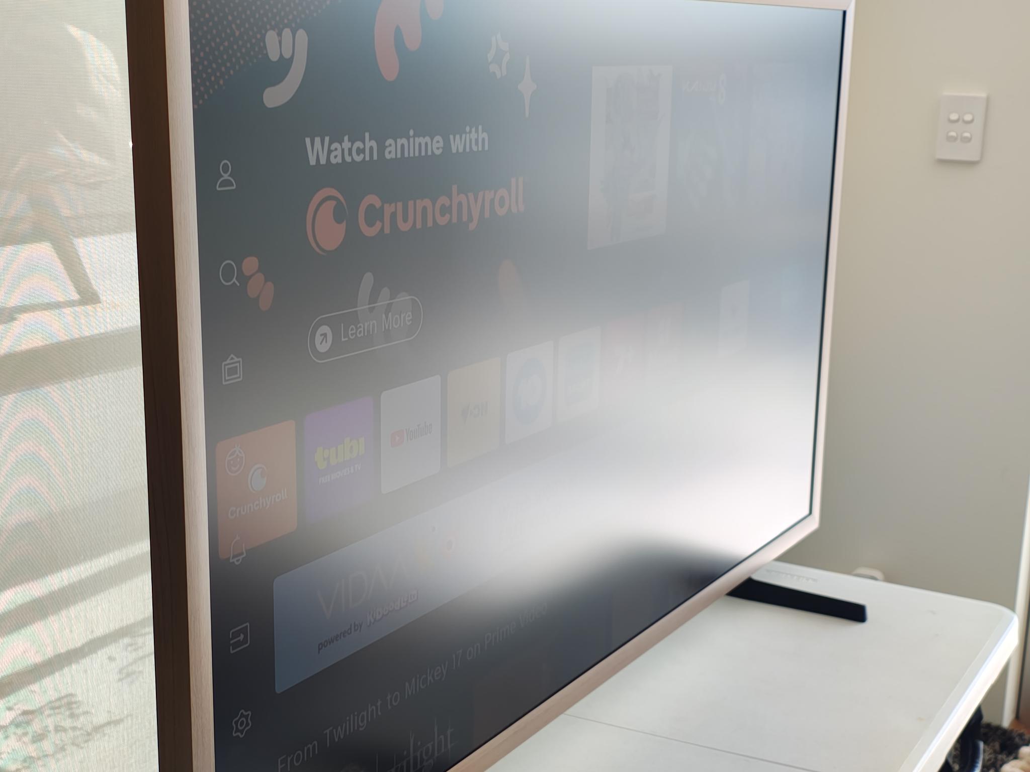 Hisense Canvas S7NAU