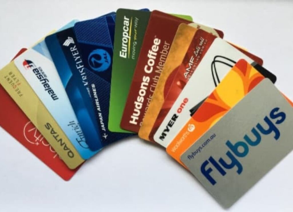 Loyalty card wallet apps