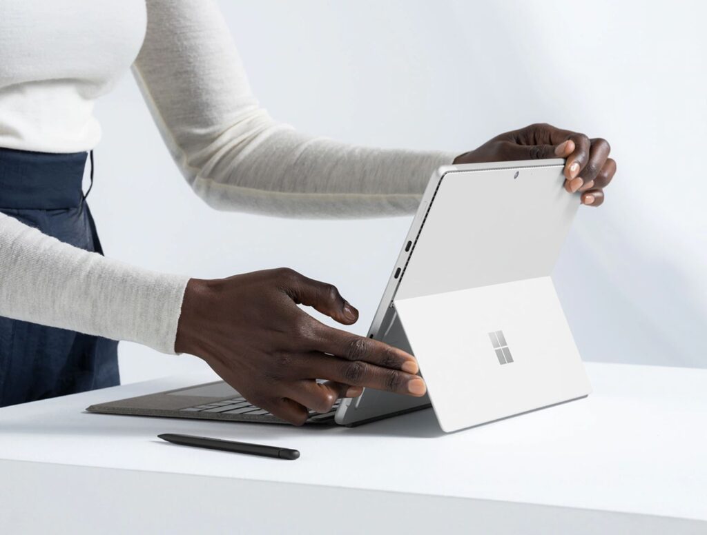 Microsoft Surface Pro 8