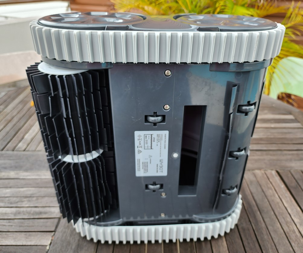 PoolBot B150 Robot Pool Cleaner