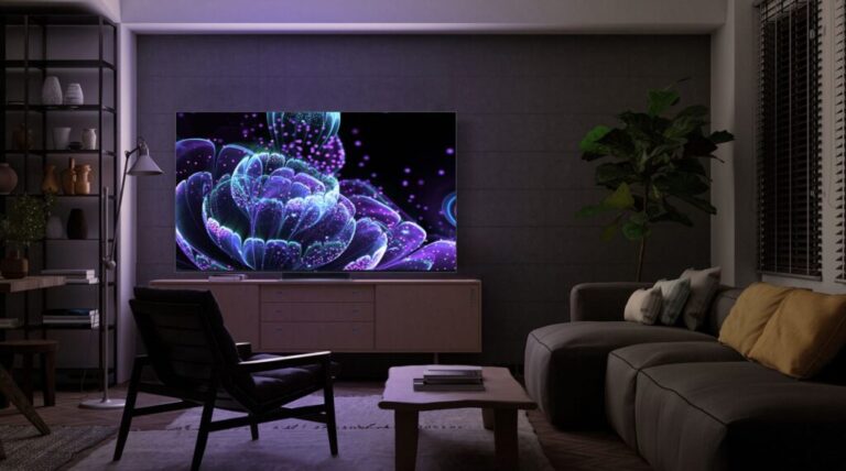 TCL C835 Mini-LED TV