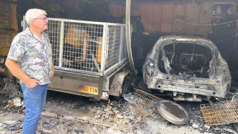 Dodgy solar battery installs, channelling another pink batts disaster. What you need to know