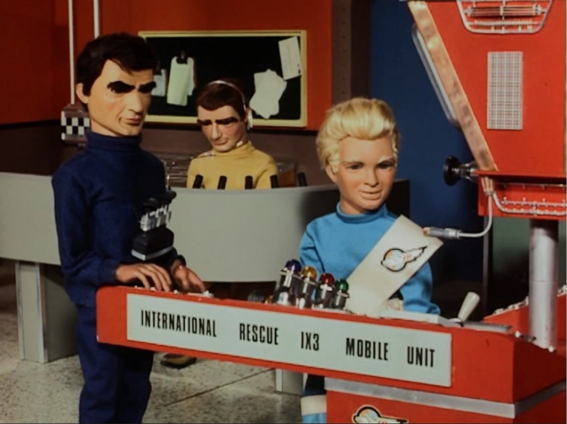 Hisense Canvas S7NAU