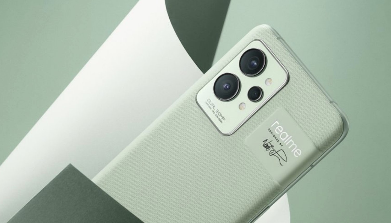 realme GT 2 and GT 2 Pro